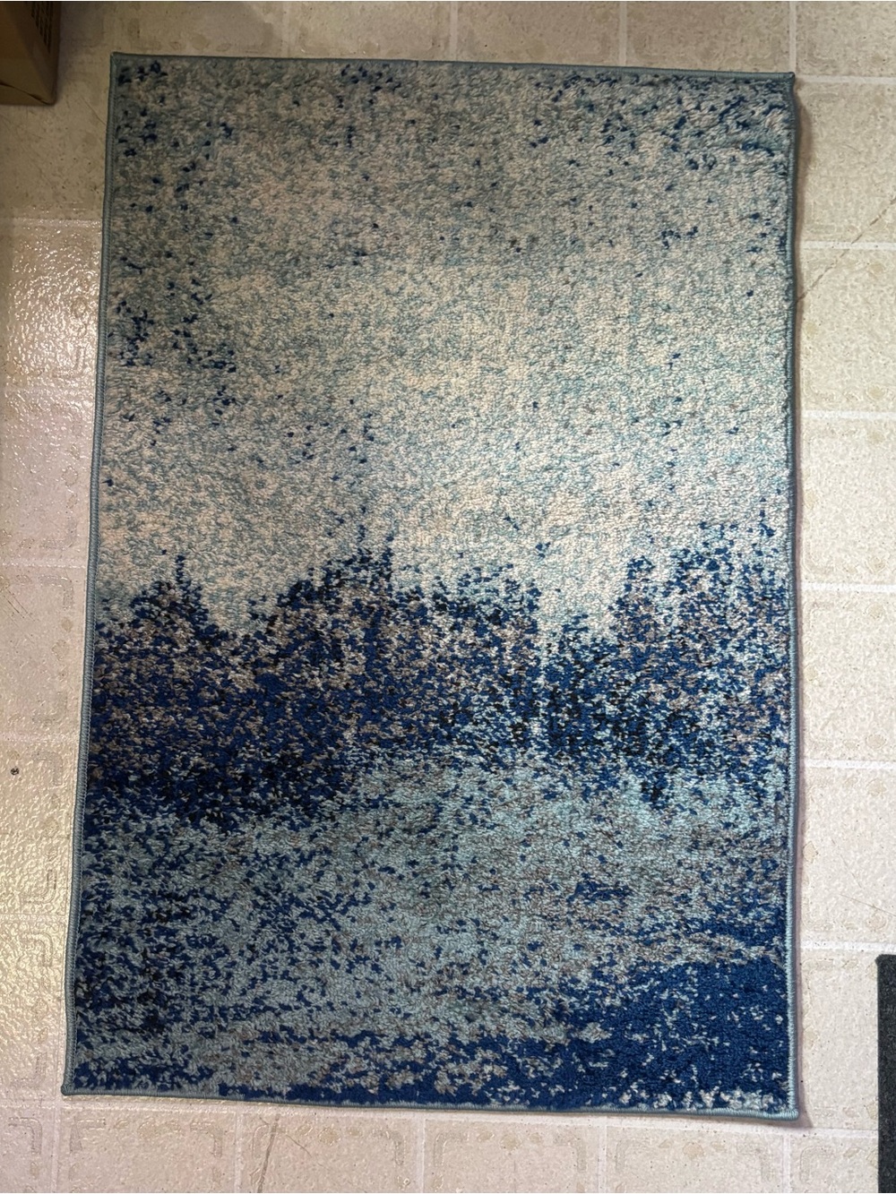 nuLOOM Blue Abstract Waterfall Small Area Rug (Style #RZBD51A)